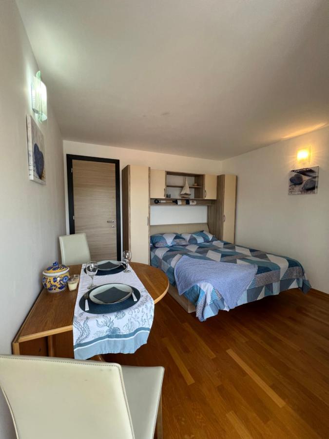 Apartman Center Omiš Exterior foto